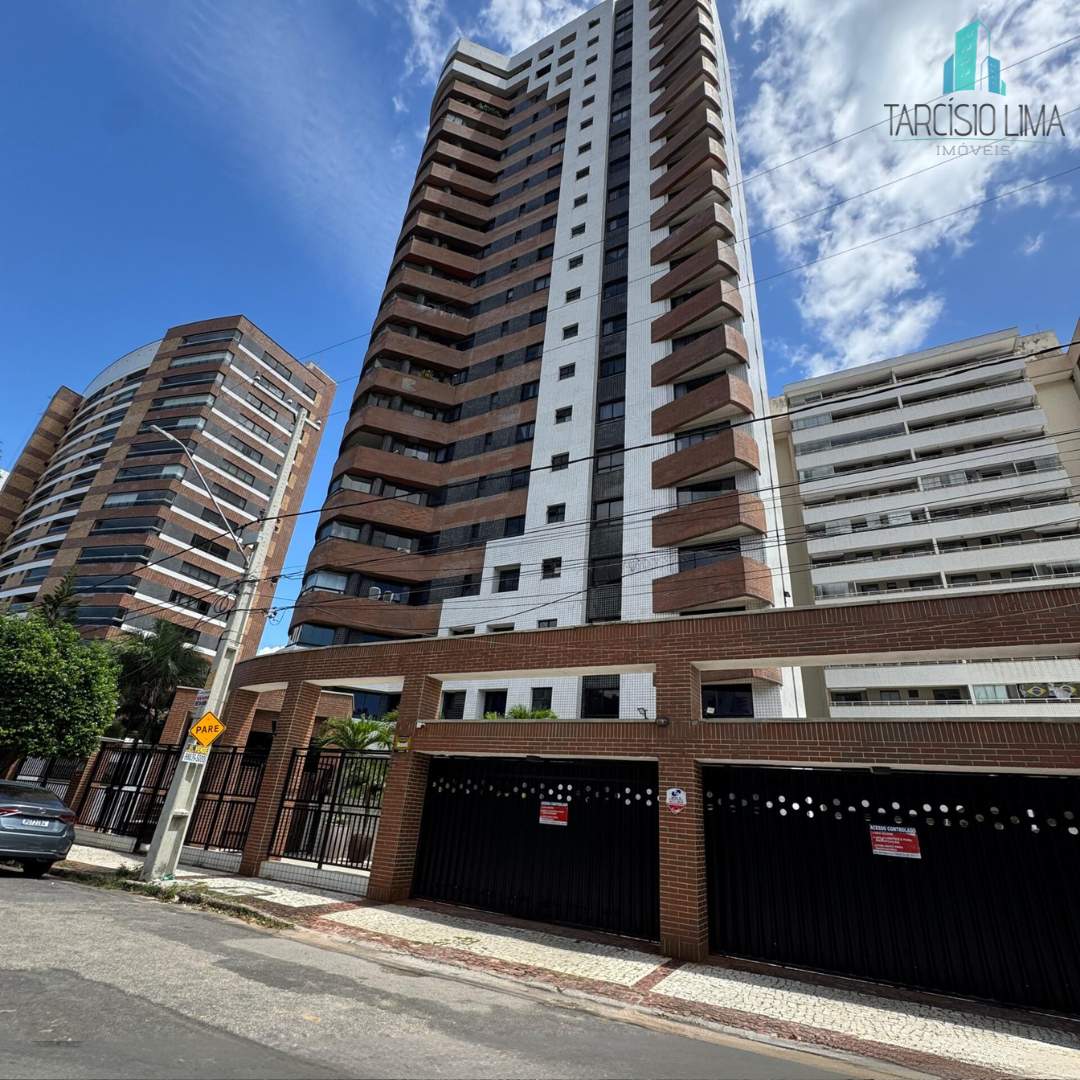 Apartamento, 4 quartos, 244 m² - Foto 1