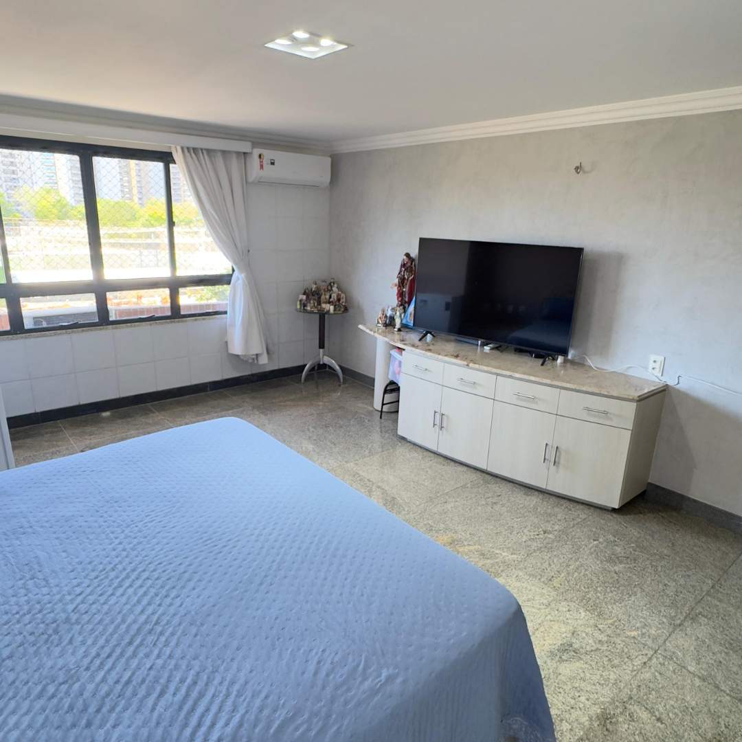 Apartamento, 4 quartos, 244 m² - Foto 9